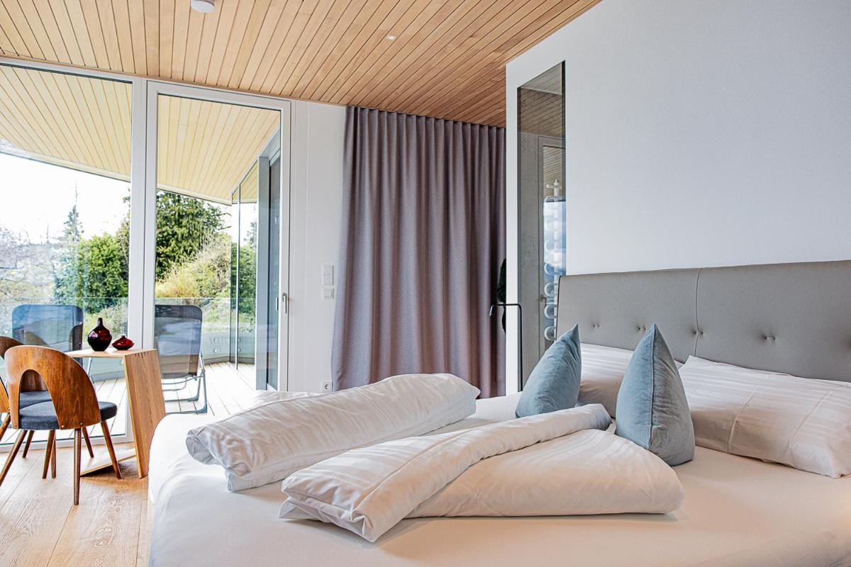 Hotel Attersee Seewalchen Oda fotoğraf